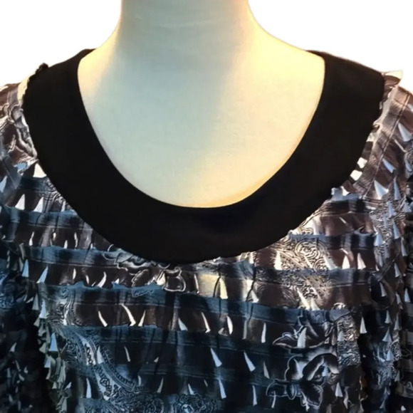 I.N. Studio Layered Ruffled Top Black & Gray Wide Band Boat Neck Women L - Picture 4 of 11
